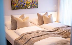Shome Hotel Graz I Self-Check-In I Free Parking